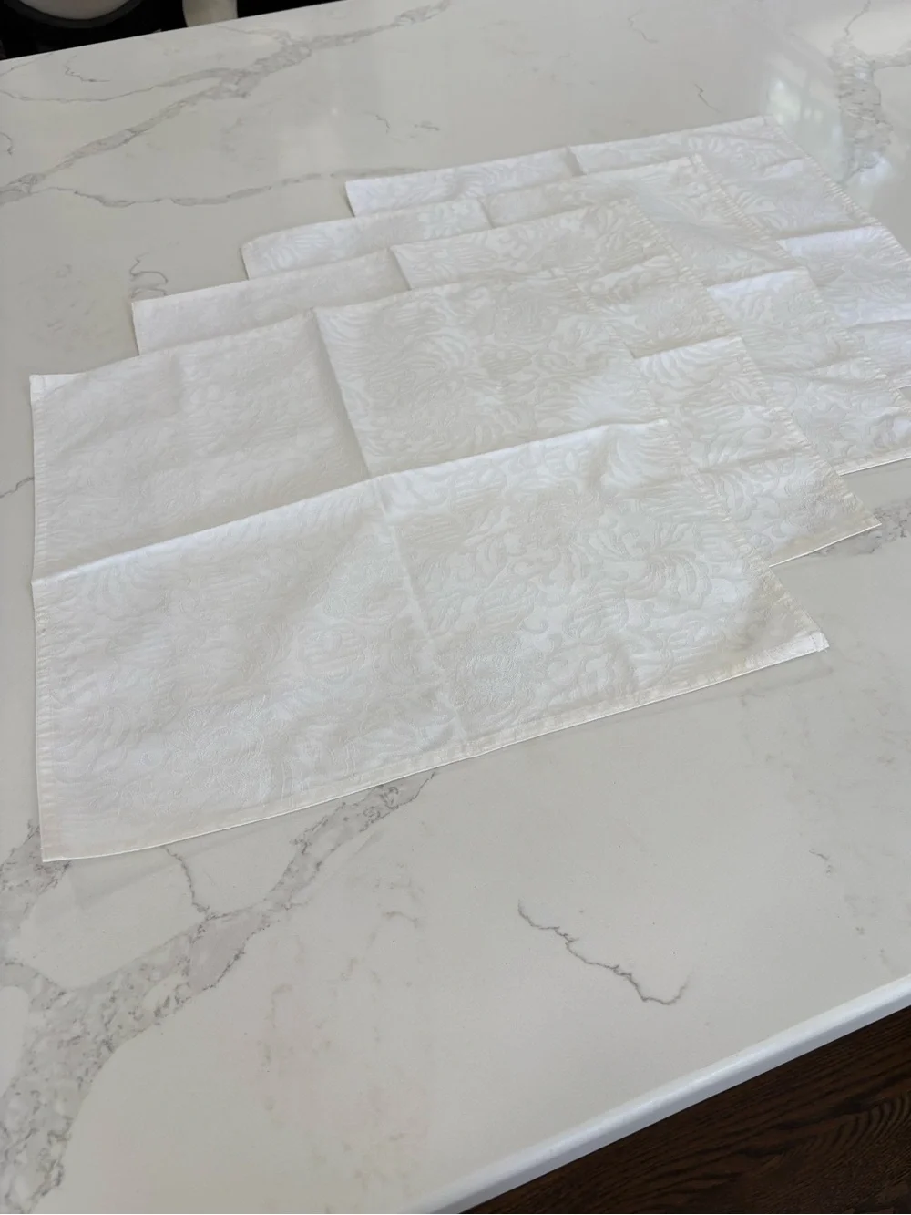 Ralph Lauren White Floral Jacquard Dinner Napkins Set of 4